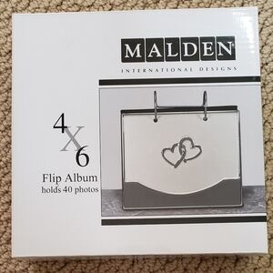 NWT- 4x6 Double Silver Heart Malden  Flip Album